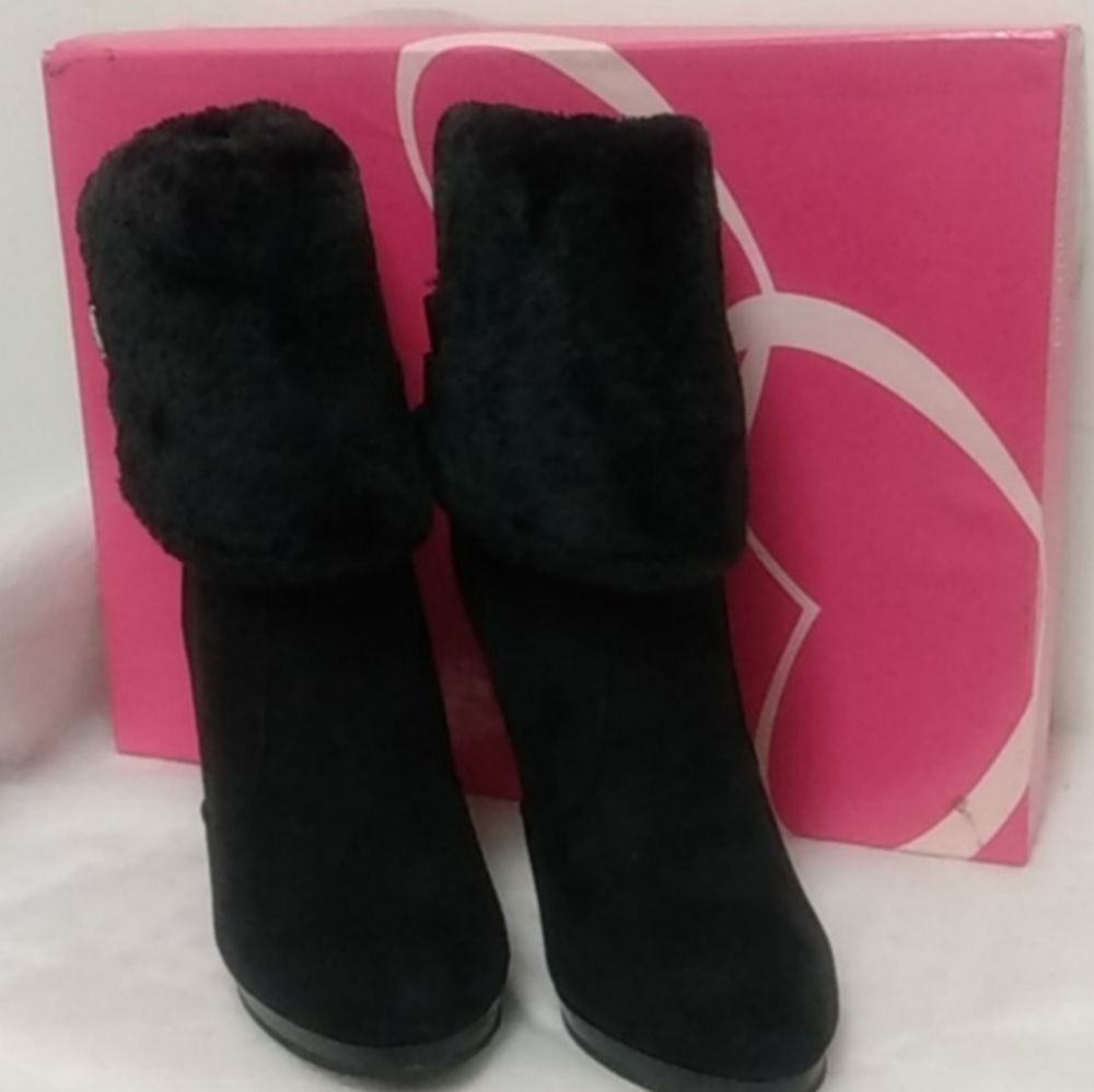 Black Micro Suede Women 4.25" Heeled Boots